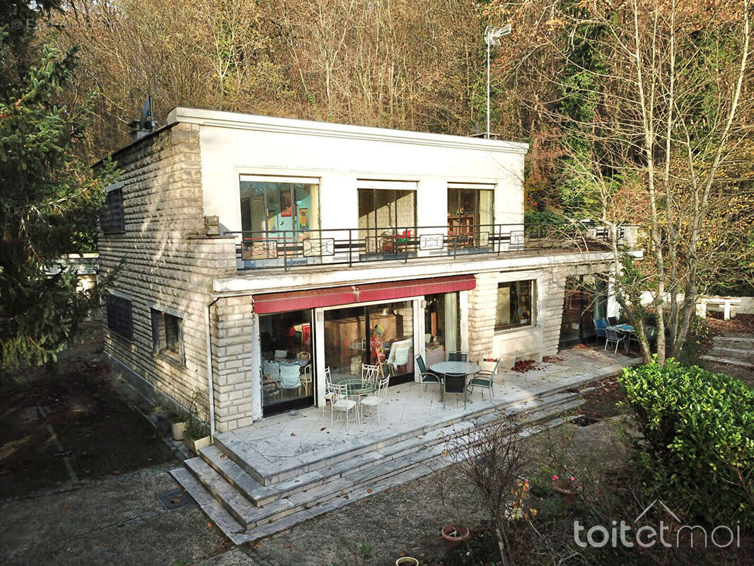 Maison à GIF-SUR-YVETTE