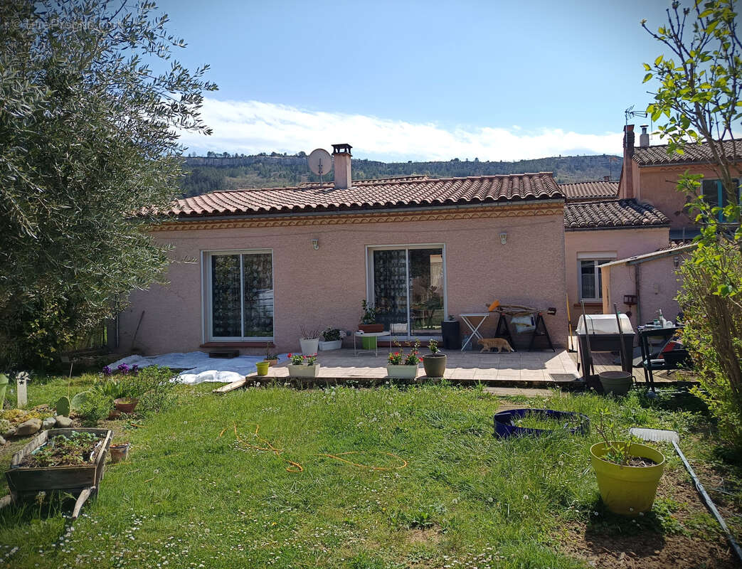 Maison à CAMPAGNE-SUR-AUDE