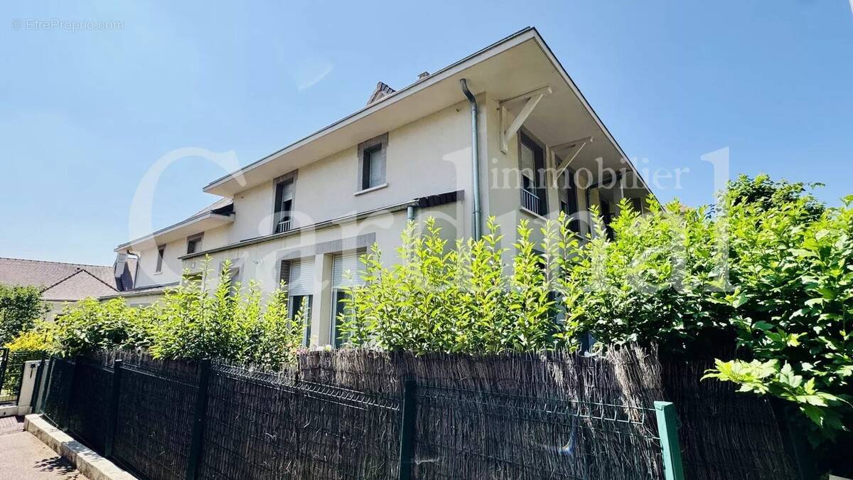 Maison à NOISY-LE-ROI