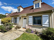 Maison à ROZAY-EN-BRIE