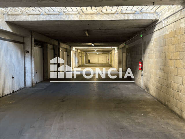 Parking à MARSEILLE-13E
