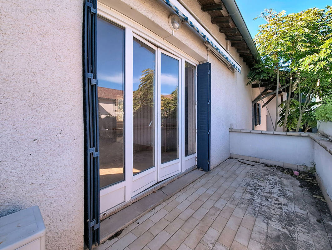 Maison à BELLEVILLE