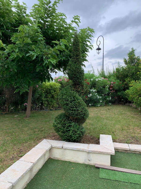 Maison à SAINT-MAXIMIN