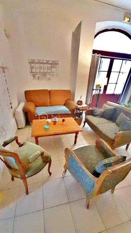 Commerce à BEAUCAIRE