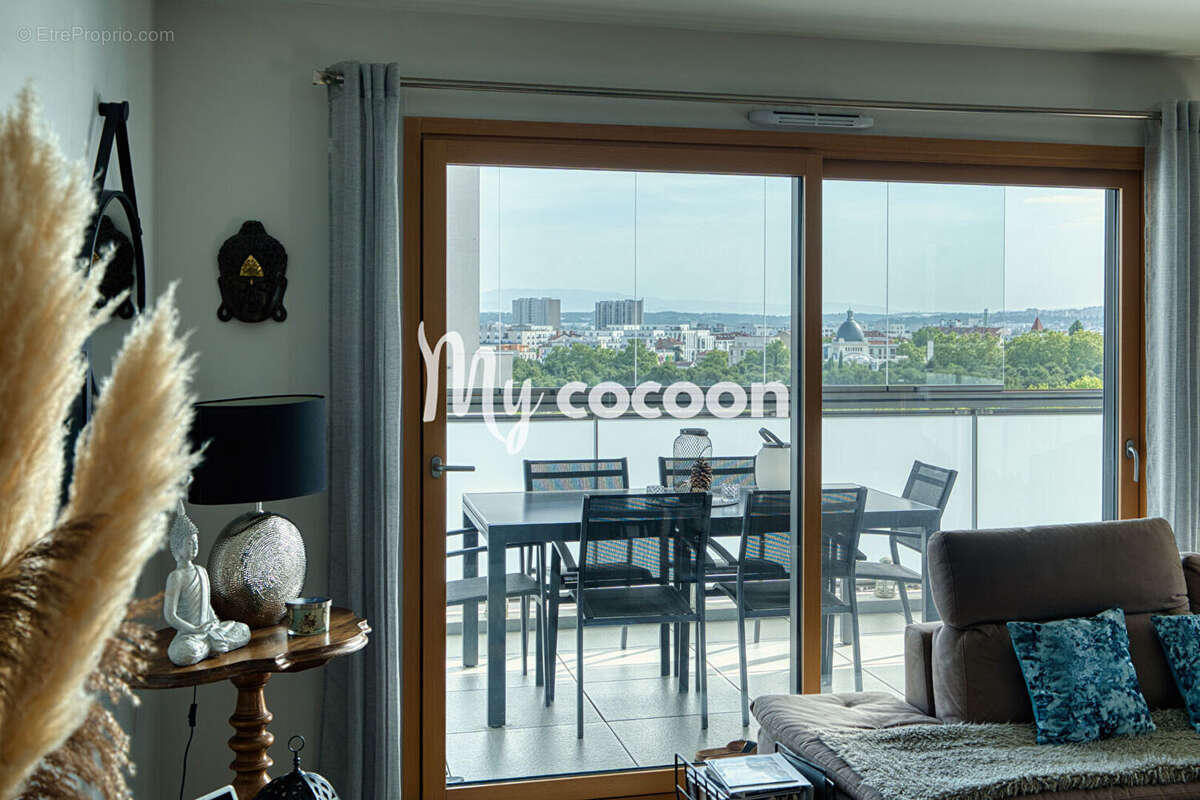 Appartement à LYON-8E