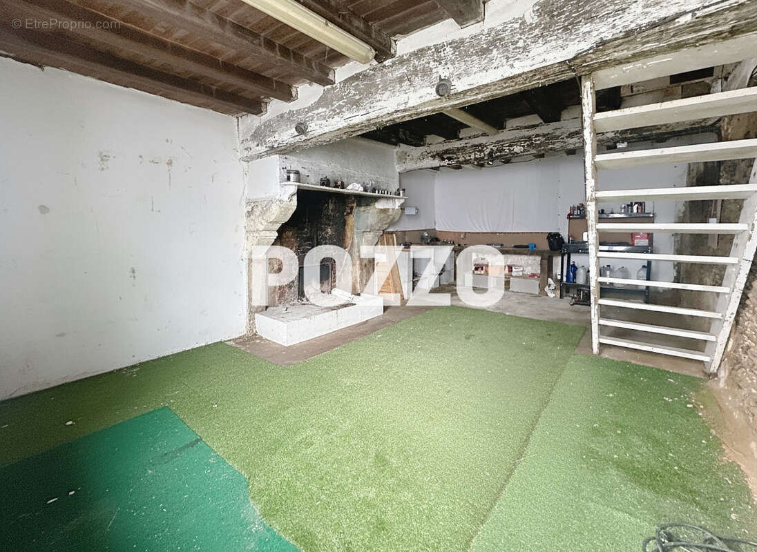 Maison à ISIGNY-LE-BUAT