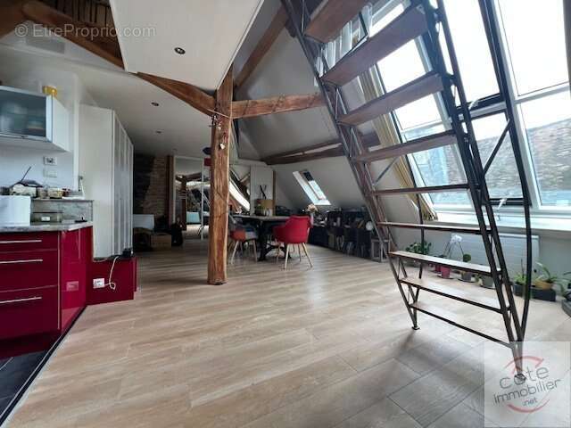 Appartement à DOURDAN