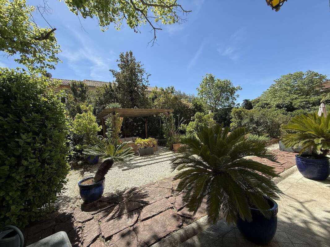 Maison à BEZIERS