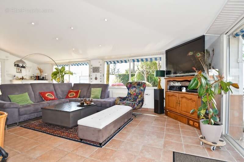 Maison à AIGREFEUILLE-D&#039;AUNIS