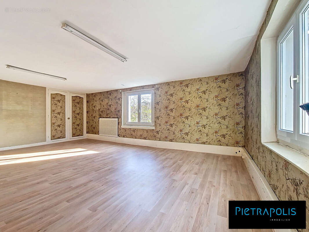 Appartement à LYON-9E