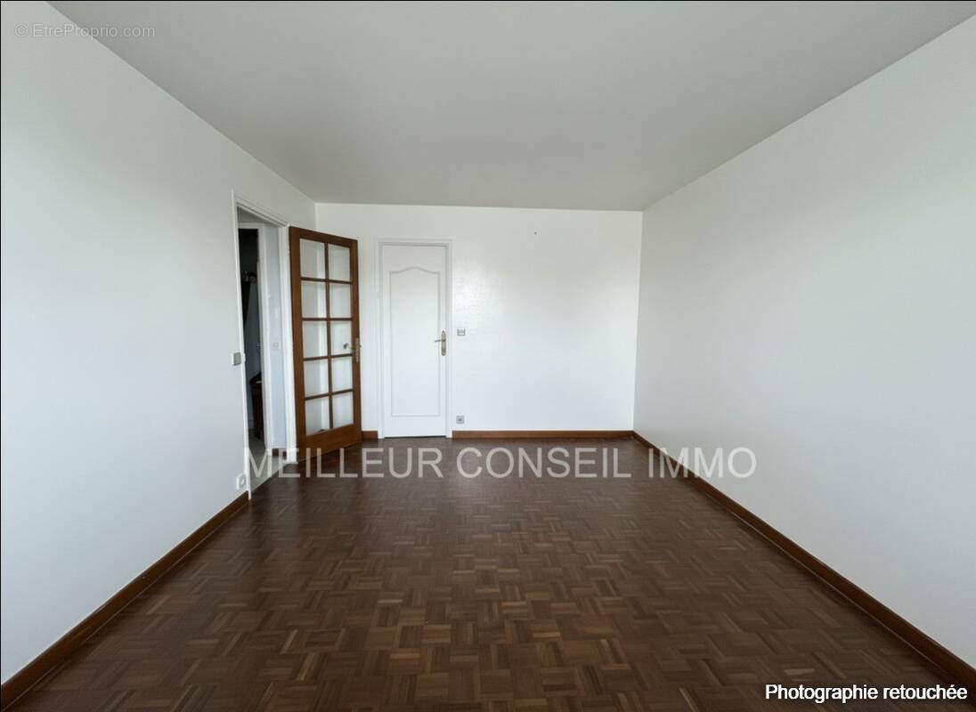 Appartement à LE BLANC-MESNIL