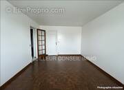 Appartement à LE BLANC-MESNIL