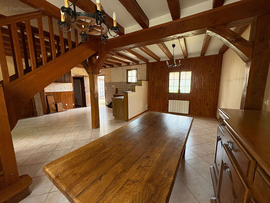 Maison Hanches 5 pièce(s)  terrain clos de + 320 m2 - photo 5