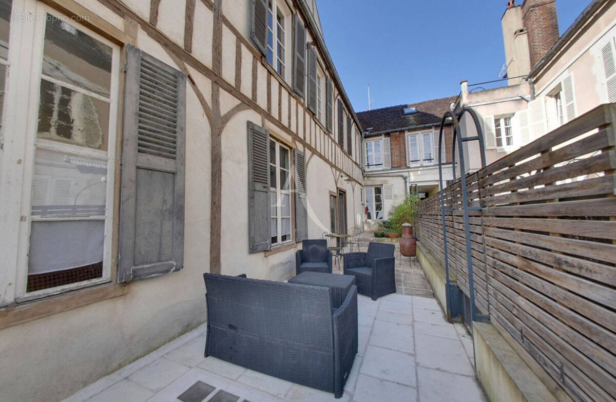 Maison à AUXERRE