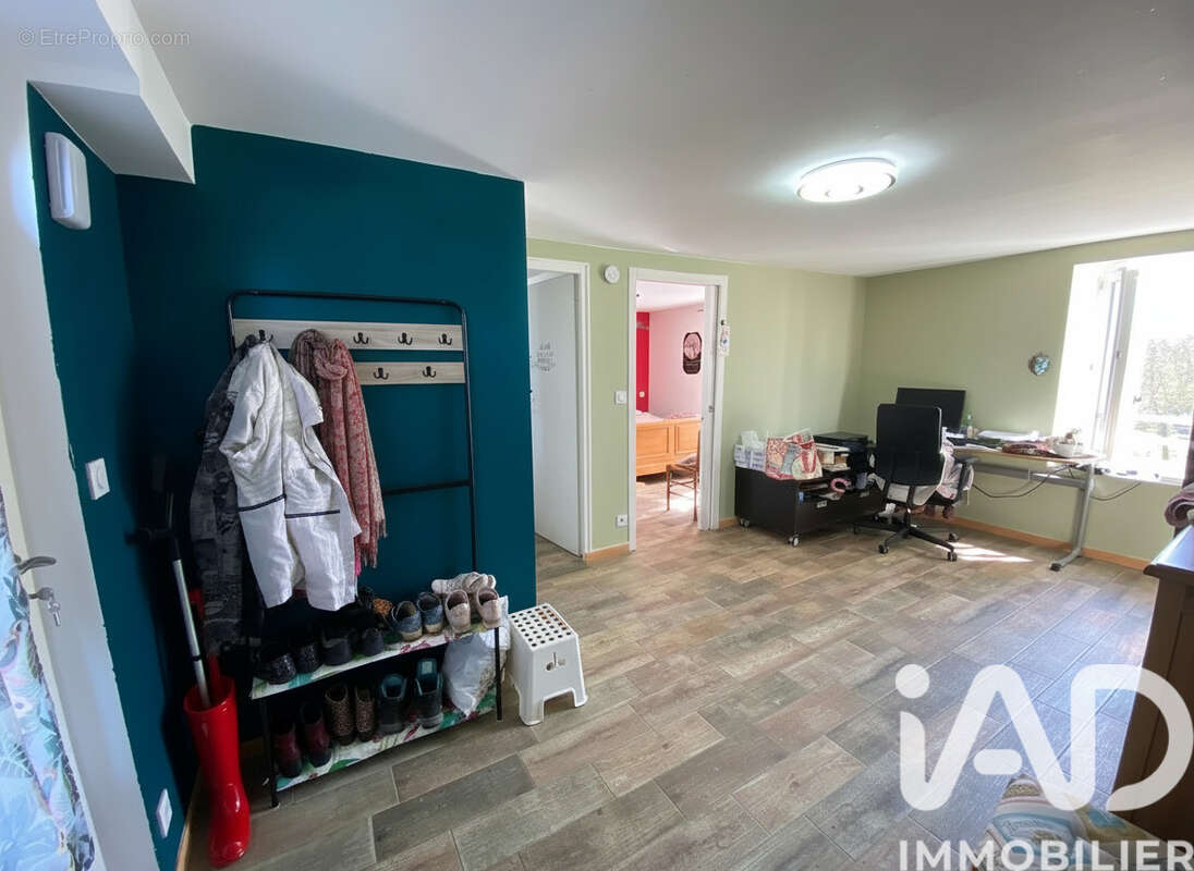 Maison 127 m² à Clave  - photo 8