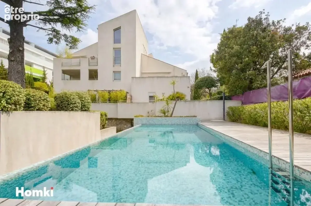 Appartement à MARSEILLE-12E