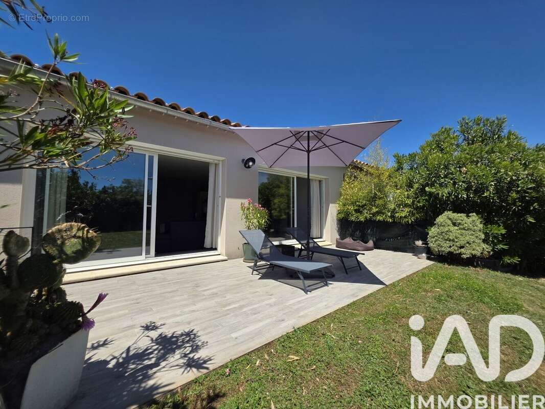 Photo 2 - Maison à PLAN-D'ORGON
