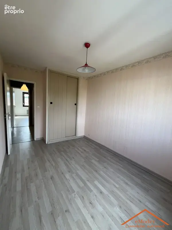 Appartement 4 pièces 82 m² à vendre à Golbey (88190) - photo 7