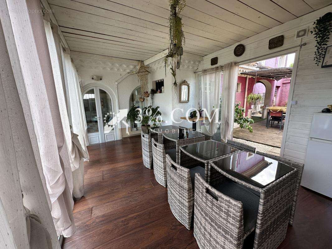 Maison de caractères 10 pièces, 7 chambres avec piscine - photo 9