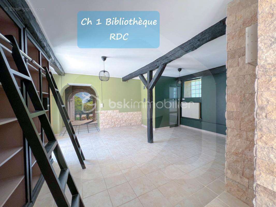 SOUS OFFRE – Baisse de prix à 450 000 € – Maison rénovée : 280 m² entièrement repensés  8 pièces – 5 chambres - photo 7