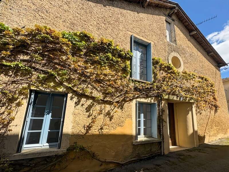 Maison à GONDRIN