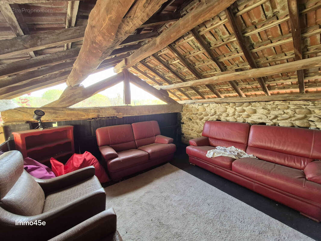 Maison à HAUTERIVES