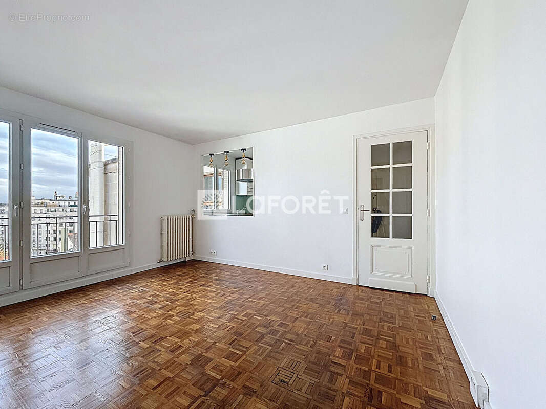 Appartement à BOURG-LA-REINE