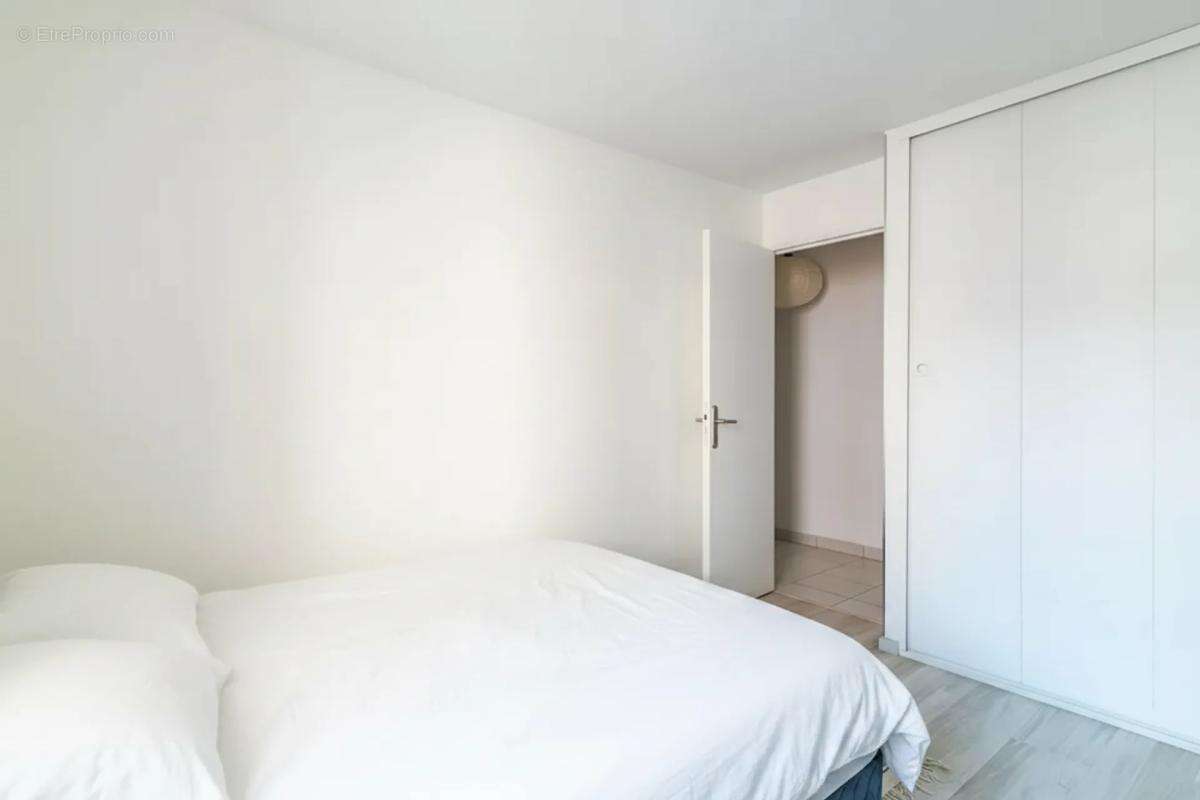 Appartement de 4 pièces de 82 m² à Champs-sur-Marne - photo 7