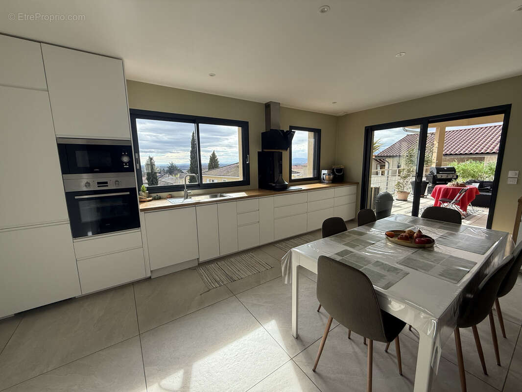 Appartement à LES COTES-D'AREY