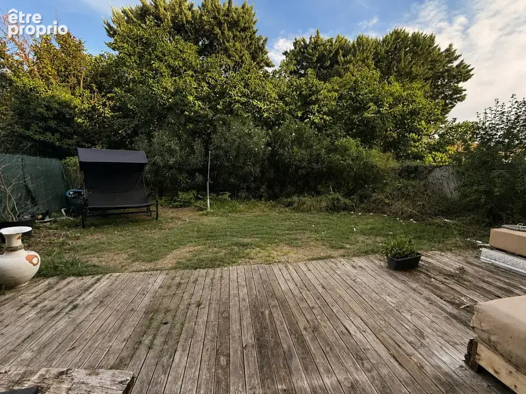 Rez-de-jardin avec garage - photo 1