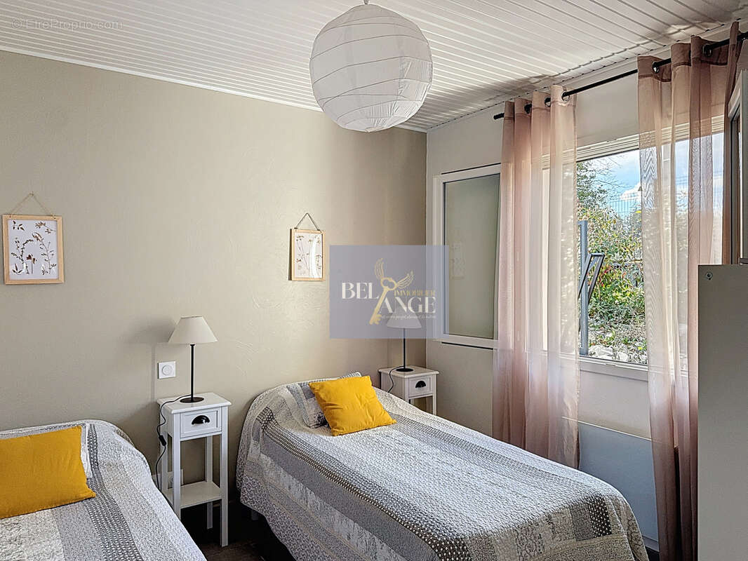 Maison à SAINT-ALBAN-AURIOLLES