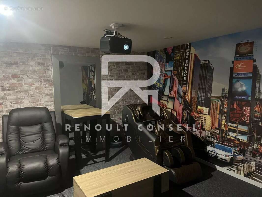 Maison à SAINT-ETIENNE-DU-ROUVRAY