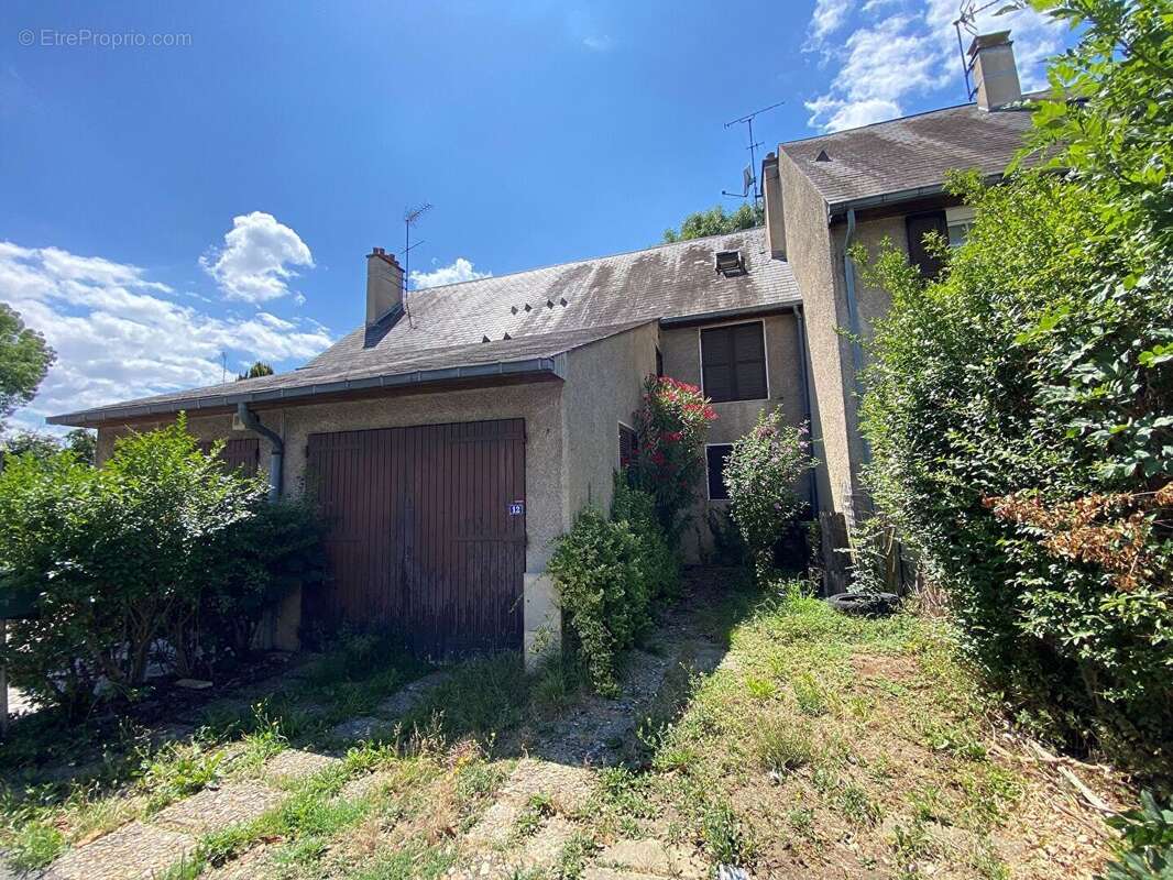 Maison à SAVIGNY-SUR-ORGE