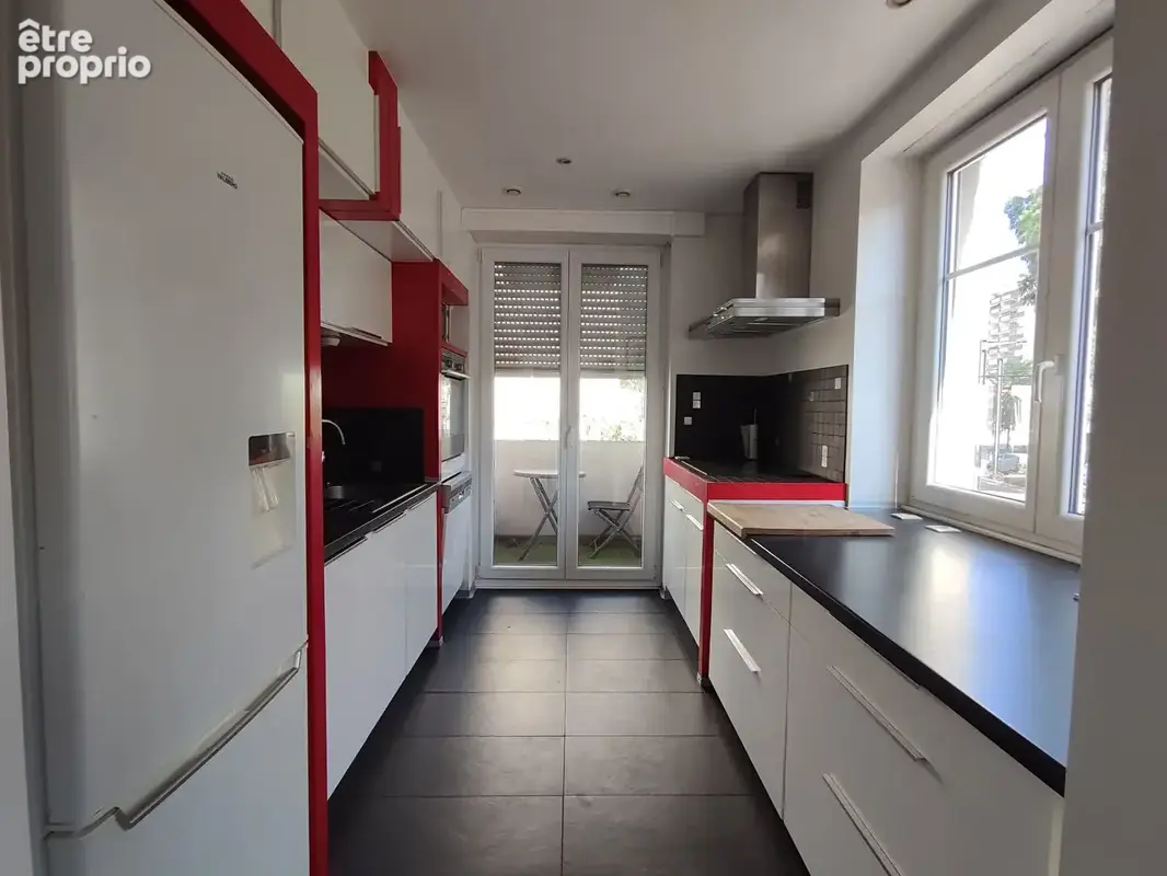 Appartement centre ville de Mulhouse 3 pièce(s) 64.31 m²  avec balcon + 2 caves privatives - photo 4