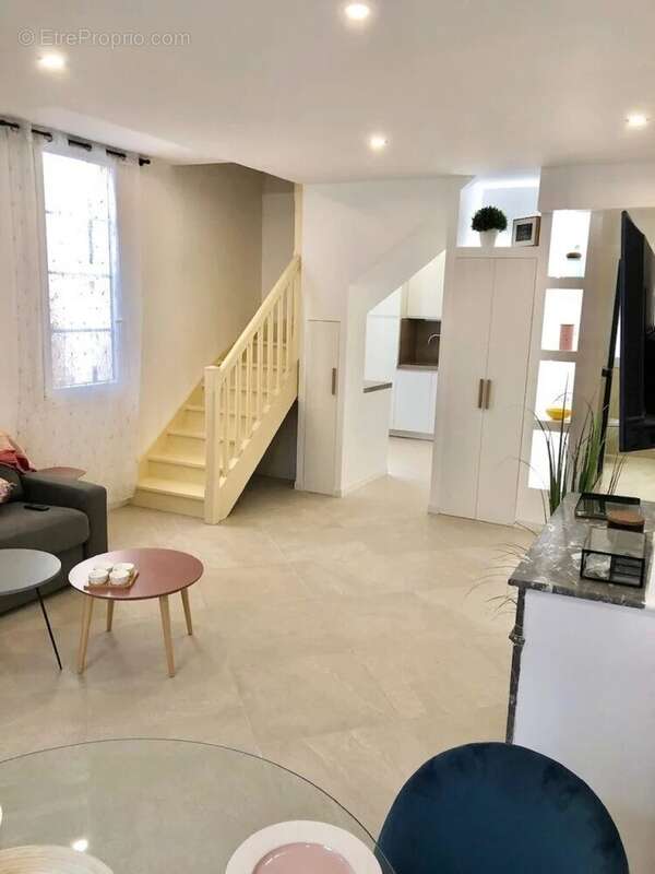Bordeaux saint paul - appartement t3 en duplex au dernier etage - photo 3