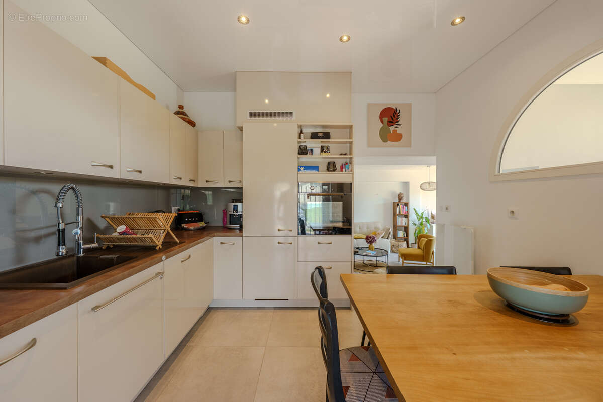 Appartement à BALLAISON