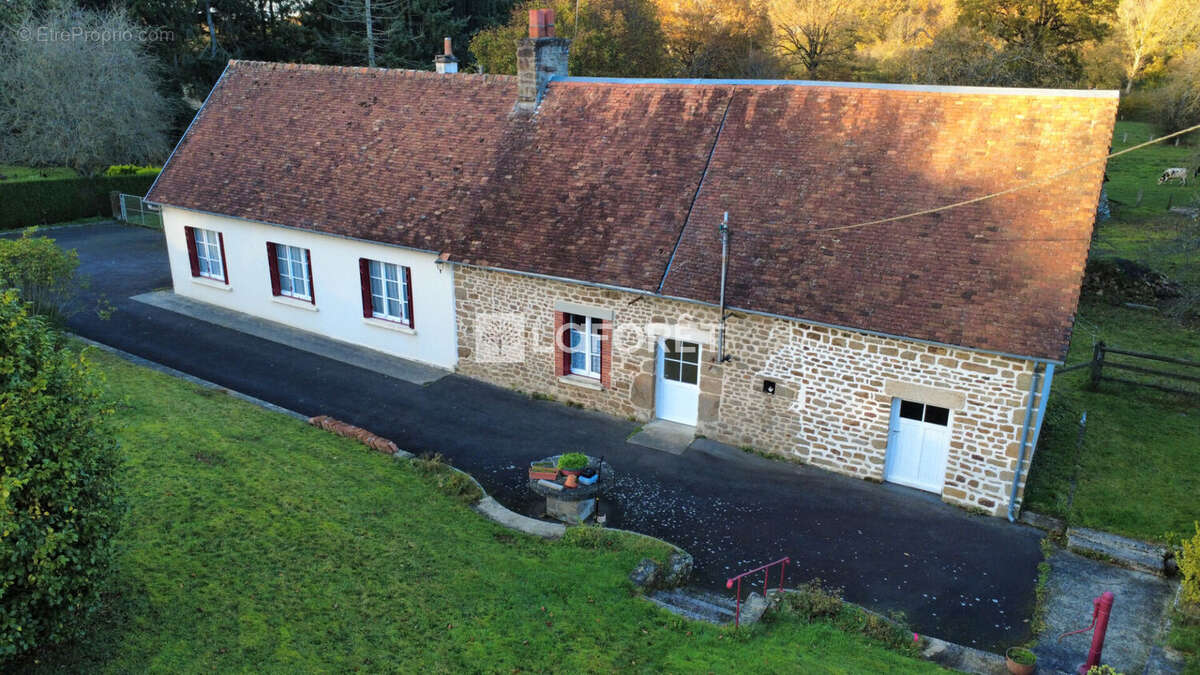 Maison à LA SELLE-LA-FORGE