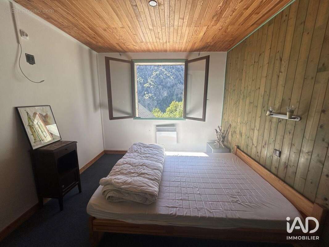 Photo 9 - Commerce à VENOSC