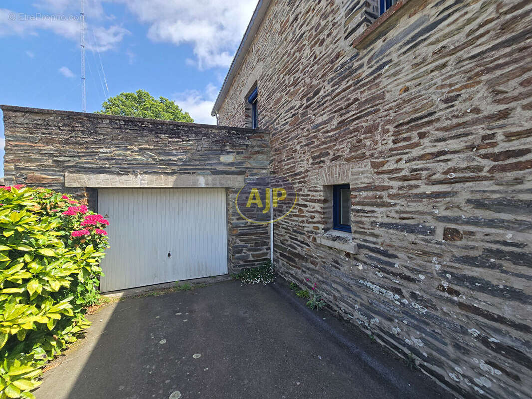 Maison Bourg 9 pièces 199m2, 1580 m² terrain - photo 14
