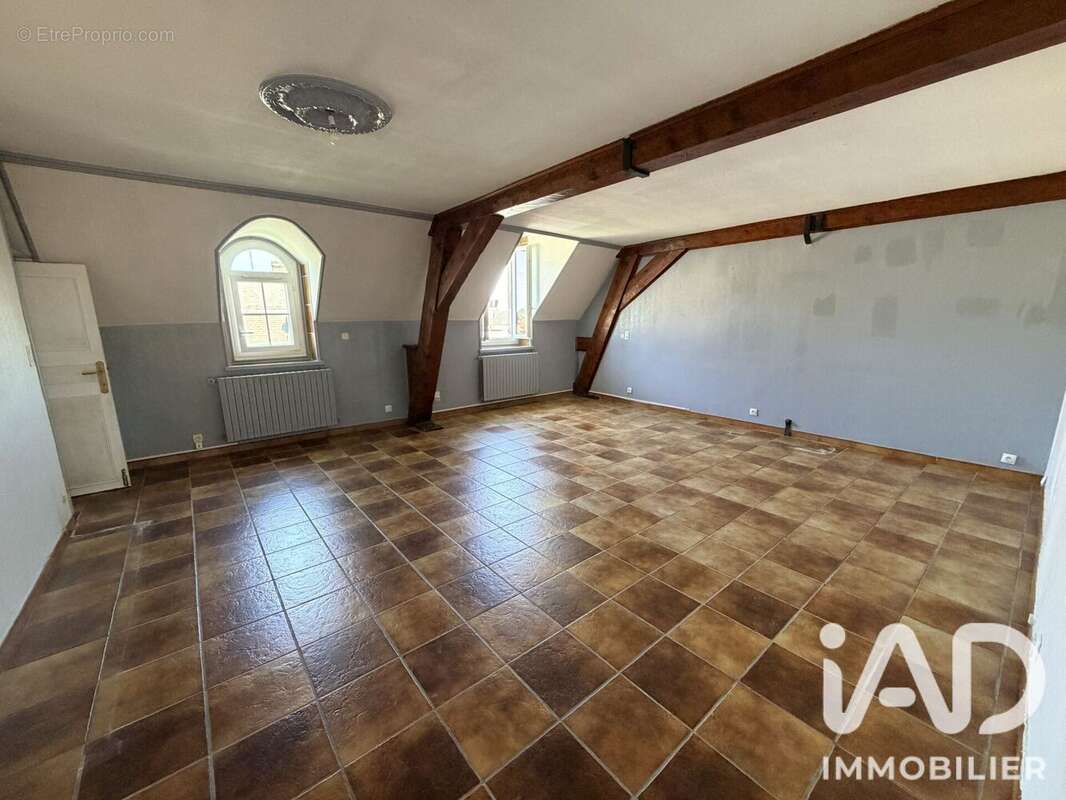 Appartement 110 m² à Autun  - photo 2