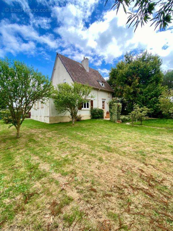 Maison Saint Contest 4 pièce(s) 115 m² - photo 3
