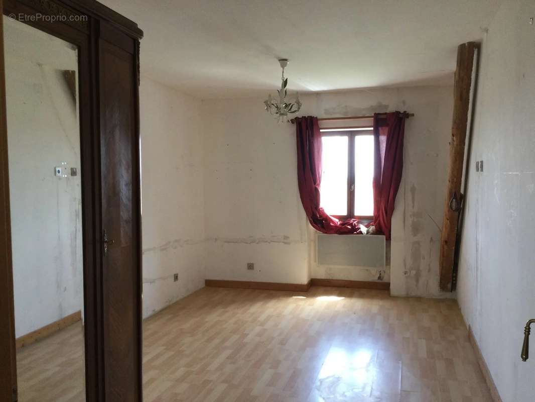 Maison à ALLIGNY-COSNE