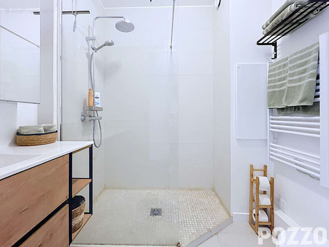 À vendre - Studio de 27 m² avec jardin, cave et parking privé à 5 minutes de Honfleur - photo 6