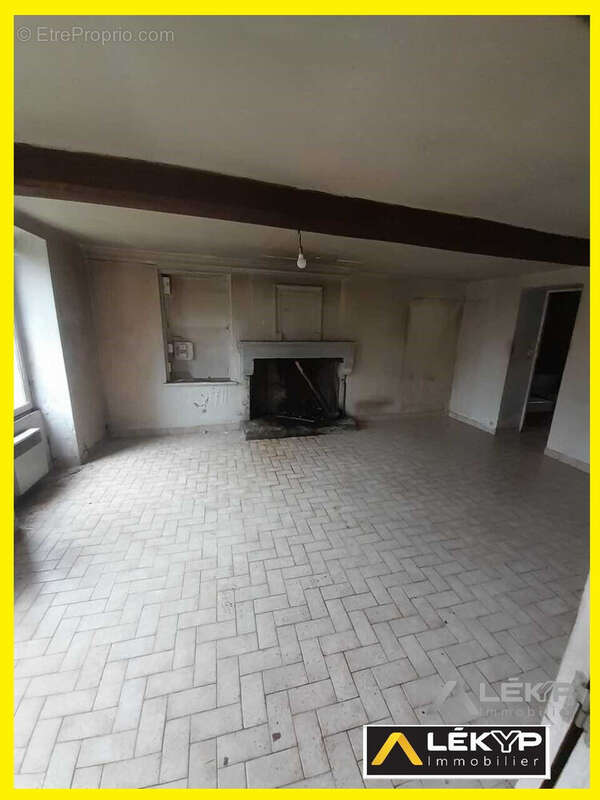 Maison 48 m² à Aujac  - photo 4