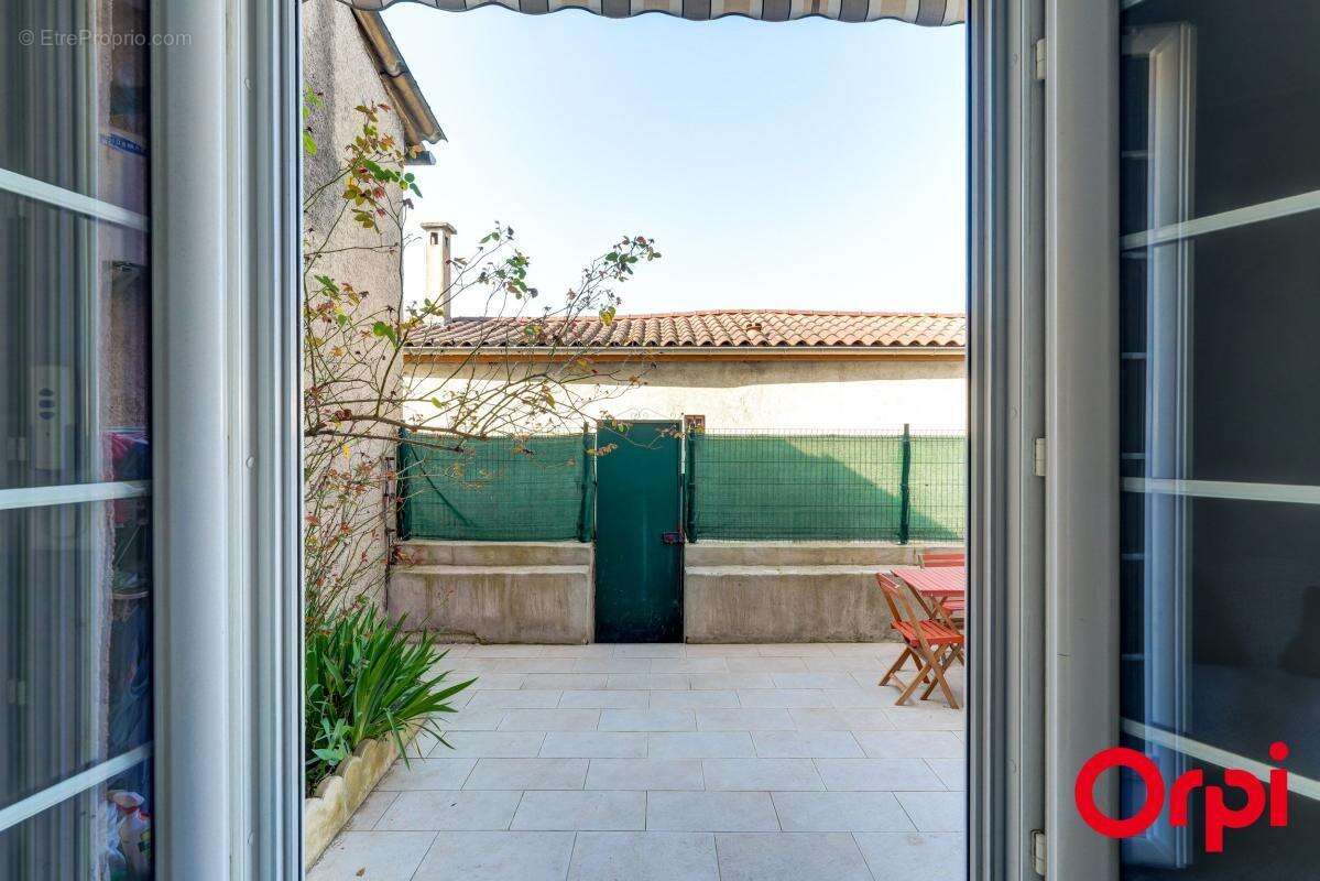 Appartement à CALUIRE-ET-CUIRE