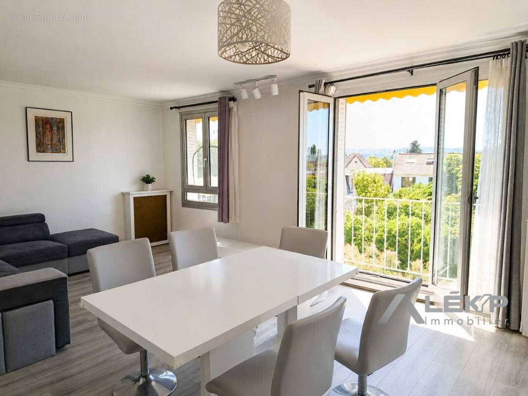 Appartement à RUEIL-MALMAISON