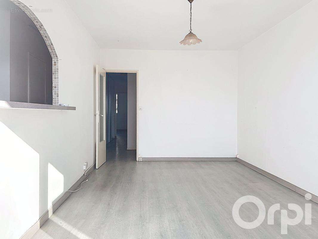 Appartement à LONGJUMEAU