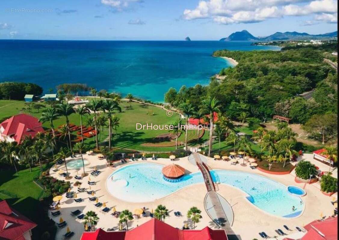 Appartement à SAINTE-LUCE