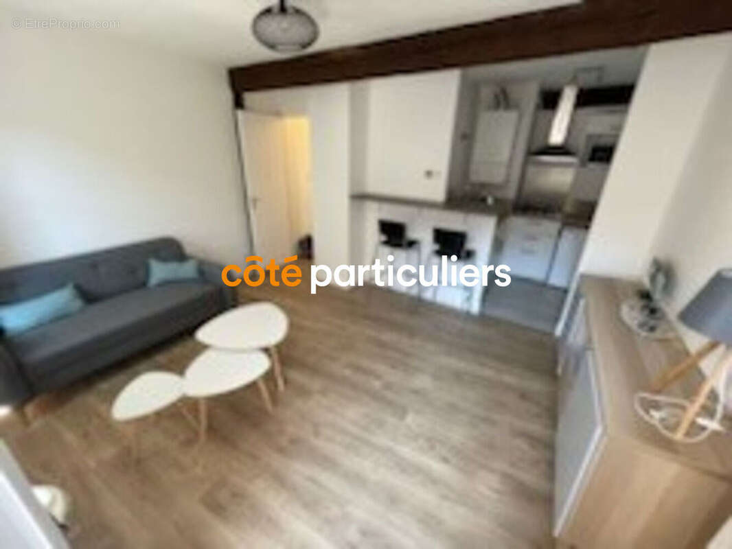 Les Carmes - Superbe Type 2 -Loué meublé   717.47 HC - photo 2