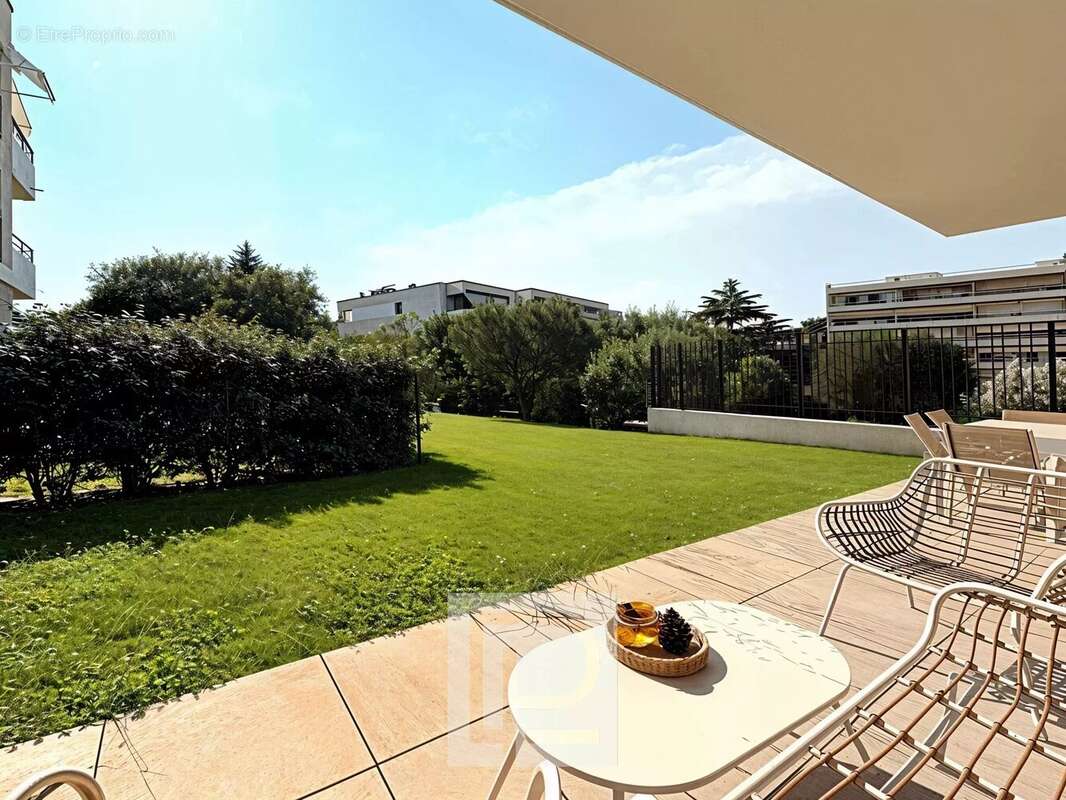 Dans une résidence de 2023 - Emplacement idéal pour le quotidien - 4 pièces avec jardin - photo 4